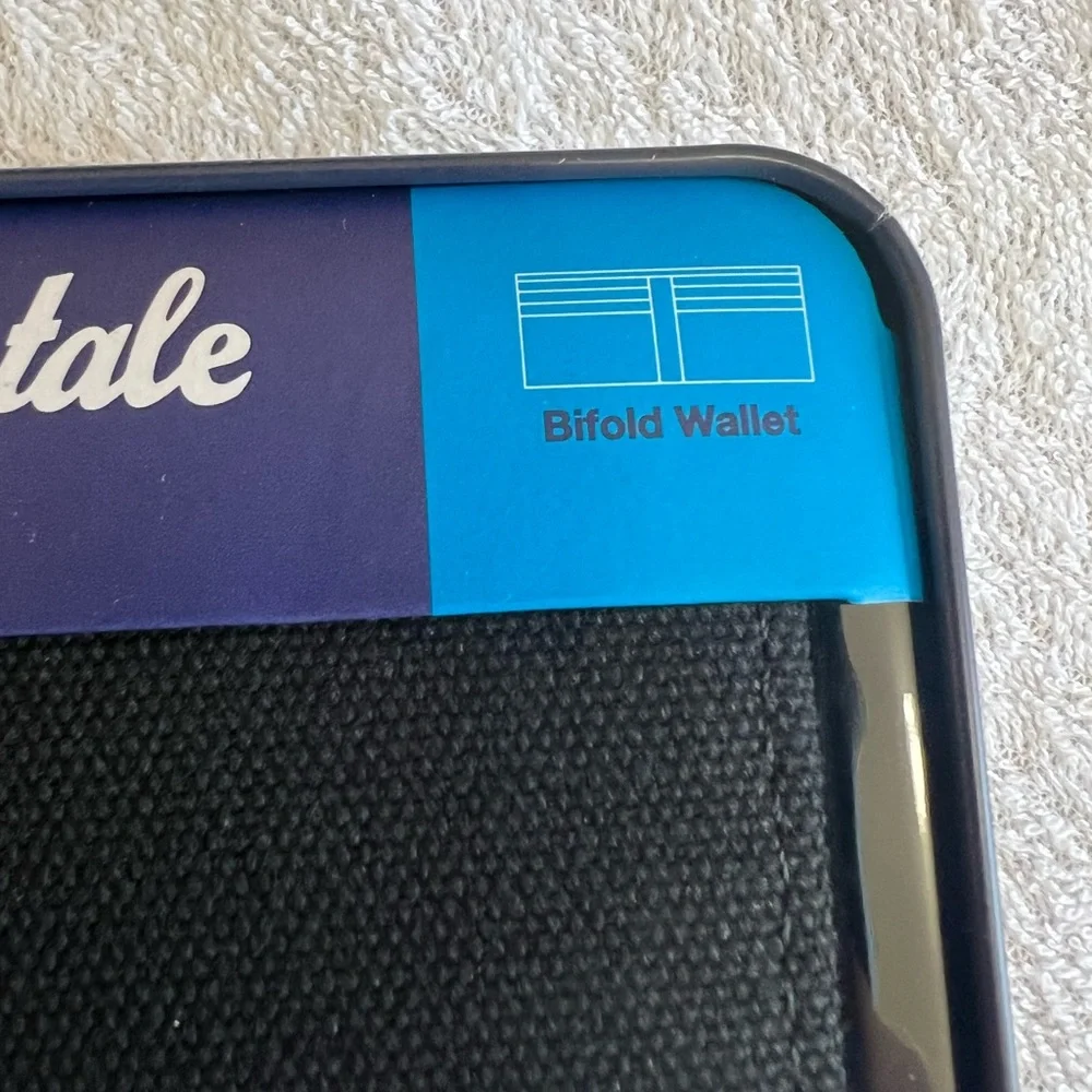 Aeropostale Mens Bifold Wallet New In Box Back Pocket Style